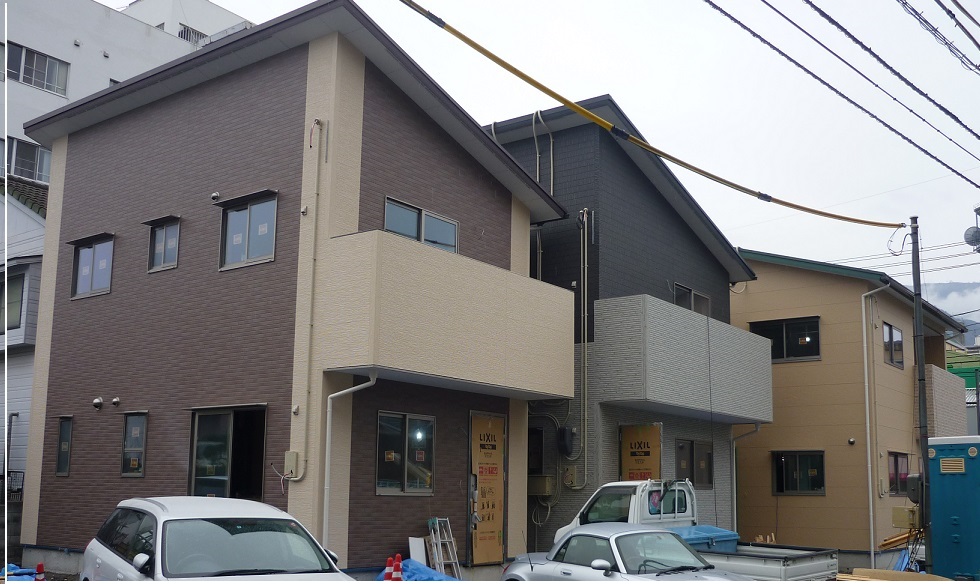 「借家３兄弟」　